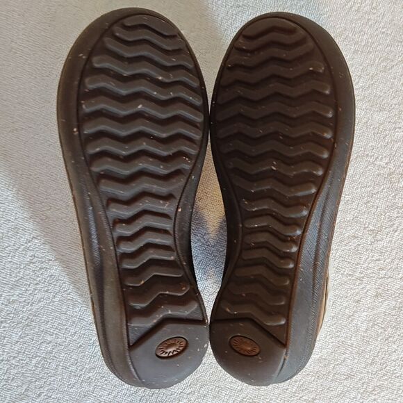 Uggs Bettey Clog Shoes Brown Size 6 Slip On Shearling Cuff Waterproof Soles 5747 - Picture 9 of 11